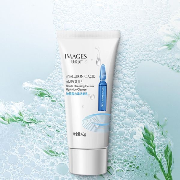 Gel-foam cleanser with hyaluronic acid and oligopeptides Images